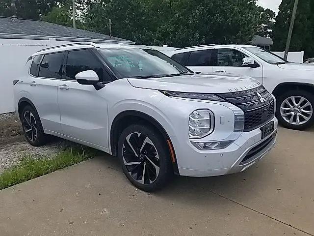 2023 Mitsubishi Outlander SEL 2.5 S-AWC for sale in Quincy, IL