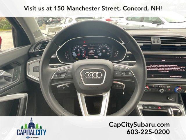 2025 Audi Q3 Premium 45 TFSI S line quattro Tiptronic