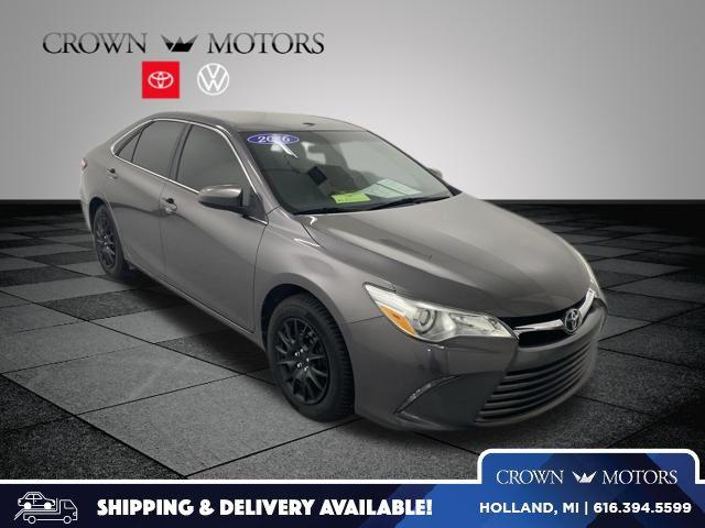 2016 Toyota Camry LE for sale in Holland, MI