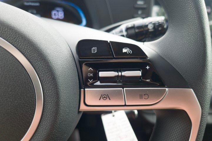 New 2026 Black HYUNDAI SE image 24