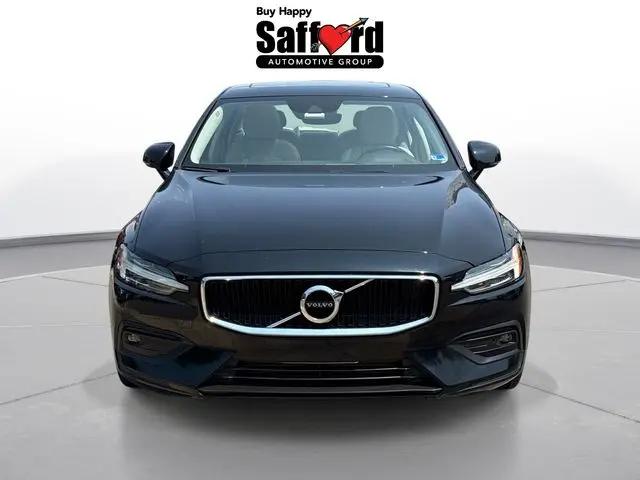 2021 Volvo S60 T6 Momentum