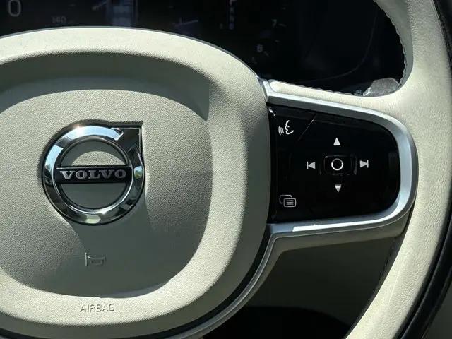 2021 Volvo S60 T6 Momentum