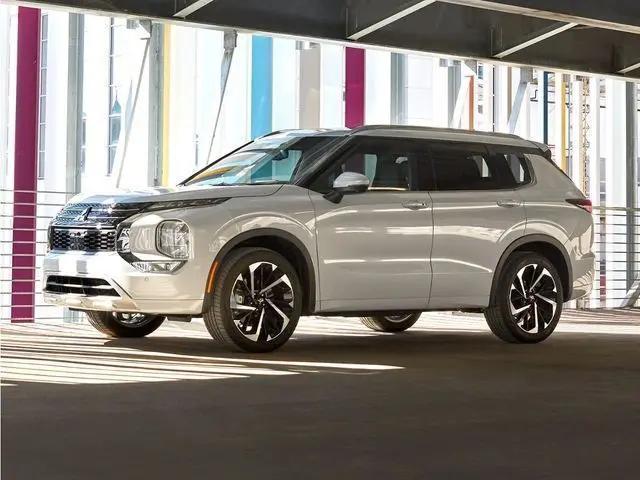 2022 Mitsubishi Outlander SEL 2.5 S-AWC for sale in Lawrence, MA