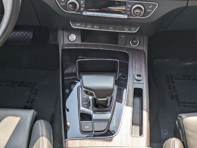 2025 Audi Q5 Premium Plus 55 TFSI e S line quattro S tronic