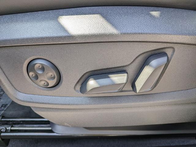 2025 Audi Q5 Premium Plus 55 TFSI e S line quattro S tronic