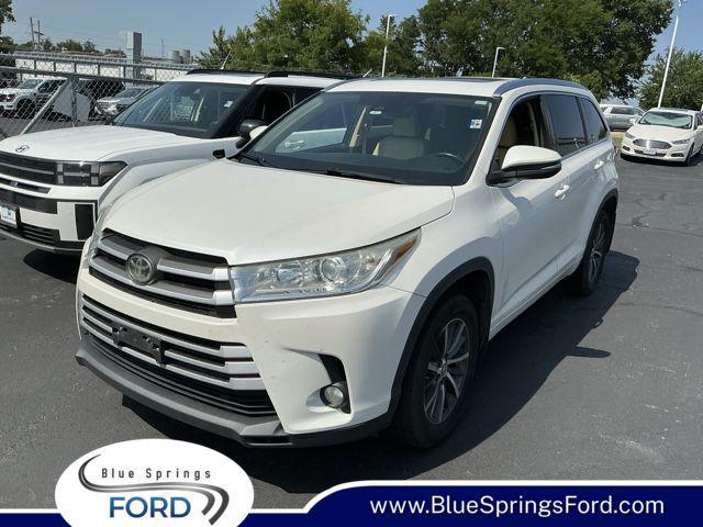 2018 Toyota Highlander XLE for sale in Blue Springs, MO