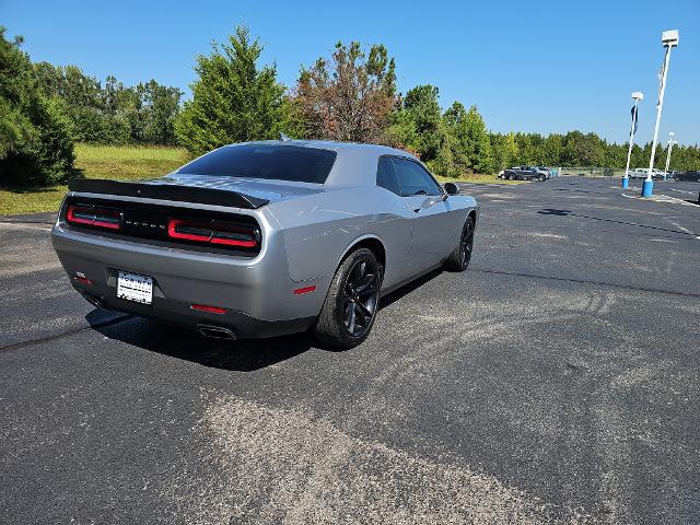 2016 Dodge Challenger SXT