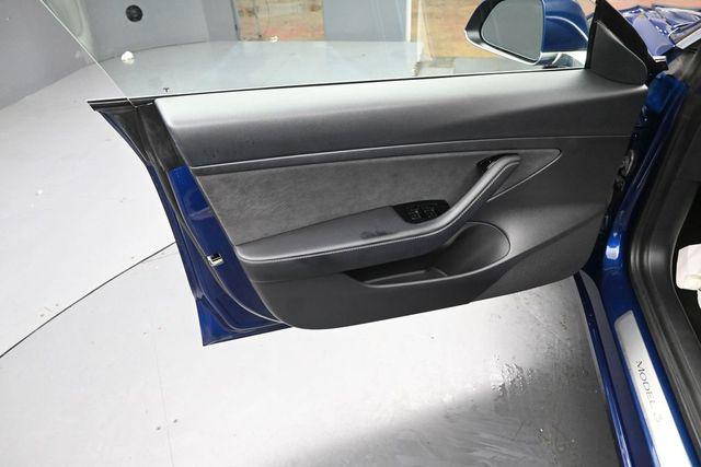 2020 Tesla Model 3 Standard Range Rear-Wheel Drive