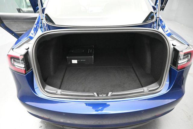 2020 Tesla Model 3 Standard Range Rear-Wheel Drive