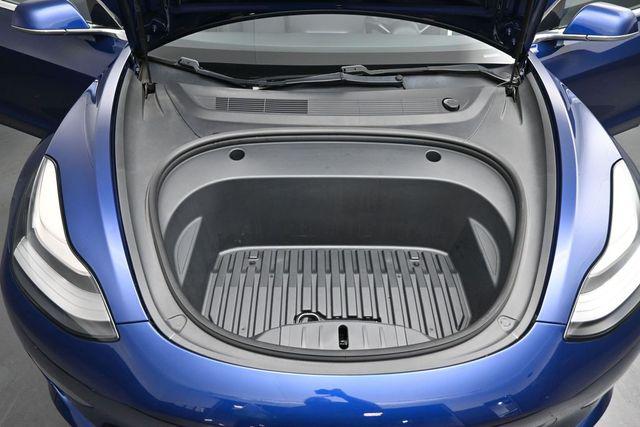 2020 Tesla Model 3 Standard Range Rear-Wheel Drive