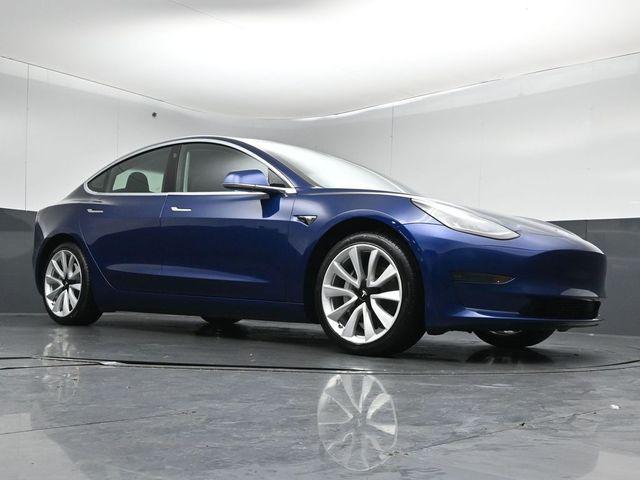 2020 Tesla Model 3 Standard Range Rear-Wheel Drive