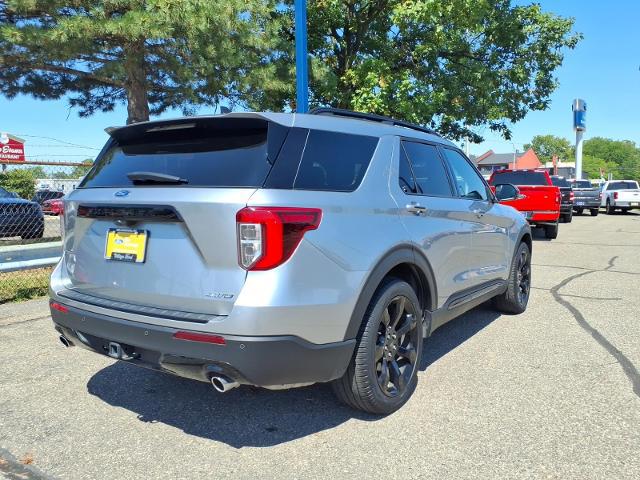 2024 Ford Explorer ST-Line