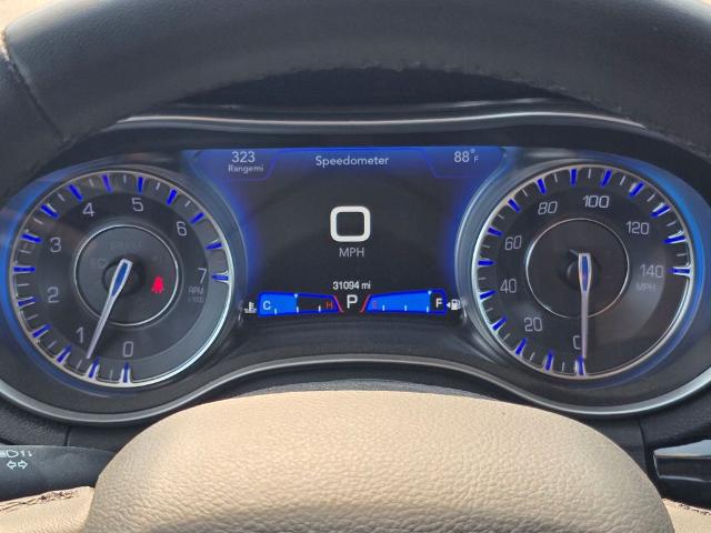 2023 Chrysler 300 Touring