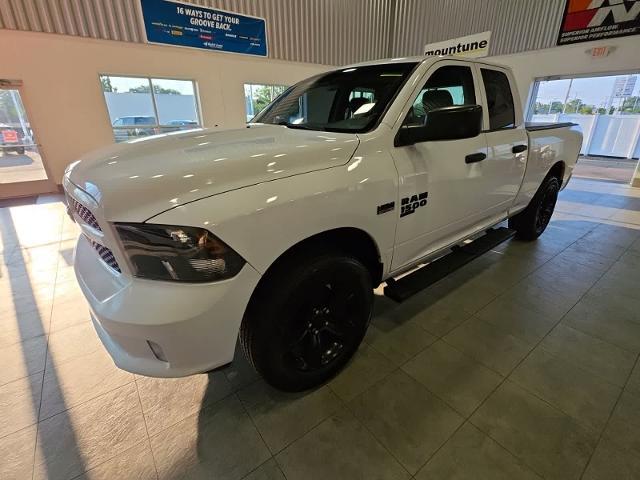 2019 Ram 1500 Classic Express Quad Cab 4x4 6'4" Box for sale in Sterling Heights, MI