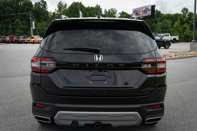 2023 Honda Pilot AWD Elite
