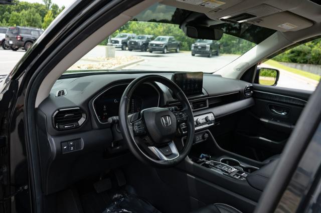 2023 Honda Pilot AWD Elite
