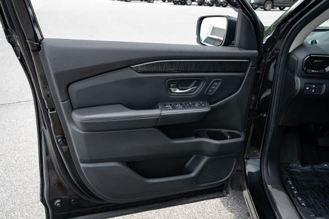 2023 Honda Pilot AWD Elite