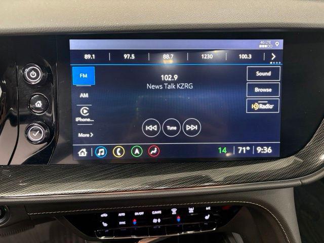 2022 Buick Envision FWD Essence