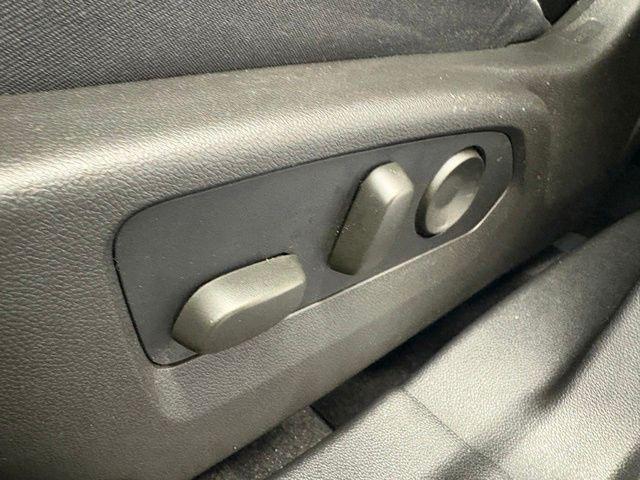 2022 Buick Envision FWD Essence