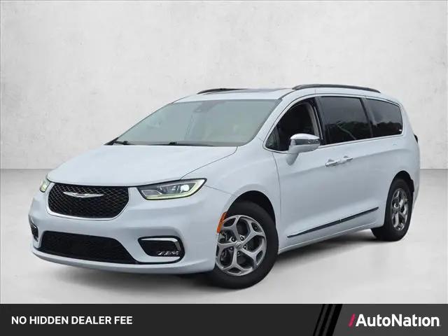 2022 Chrysler Pacifica Limited for sale in Charleston, SC