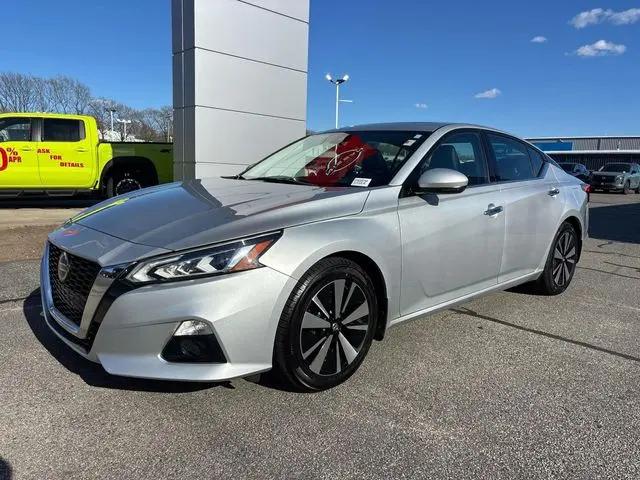 2022 Nissan Altima SL FWD for sale in Seekonk, MA