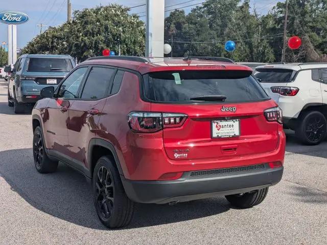 2026 Jeep Compass Latitude Altitude