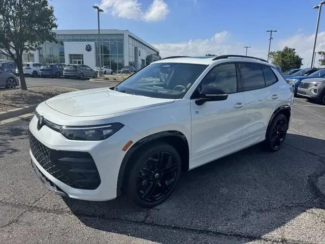 2026 Volkswagen Tiguan SE R-Line Black for sale in Lee's Summit, MO