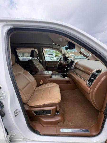 2019 Ram 1500 Longhorn Crew Cab 4x4 64 Box