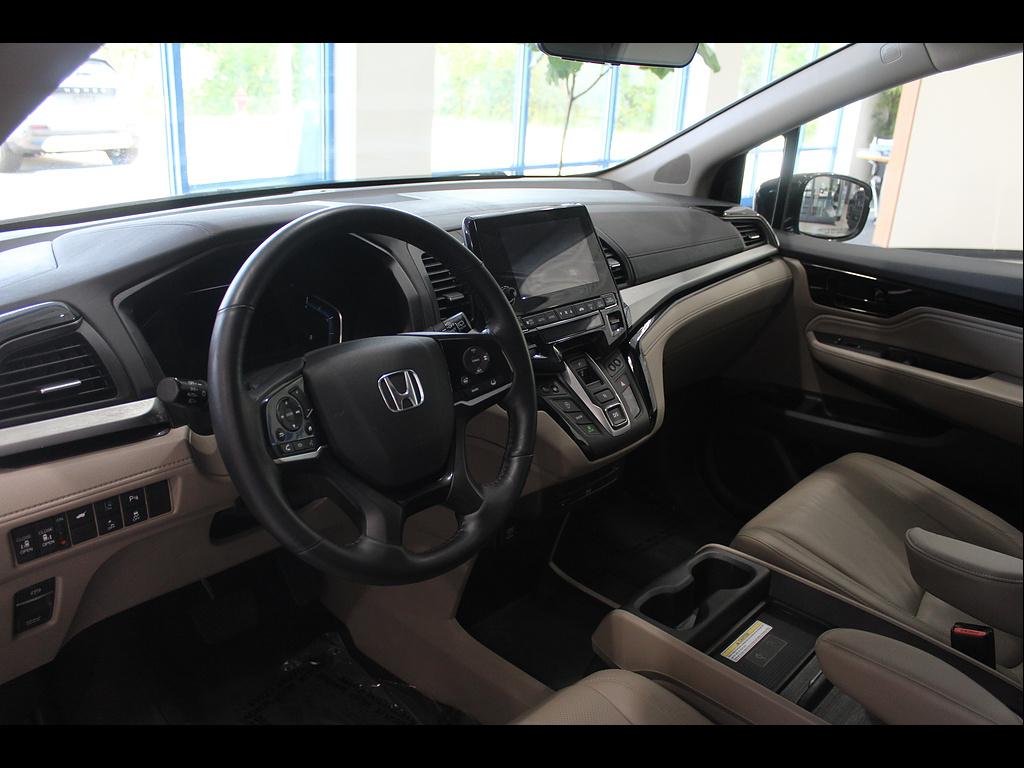 2018 Honda Odyssey Elite - Photo 12