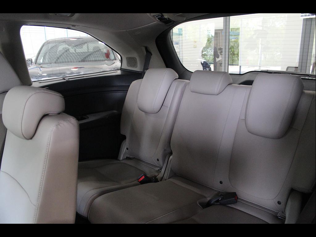 2018 Honda Odyssey Elite - Photo 24