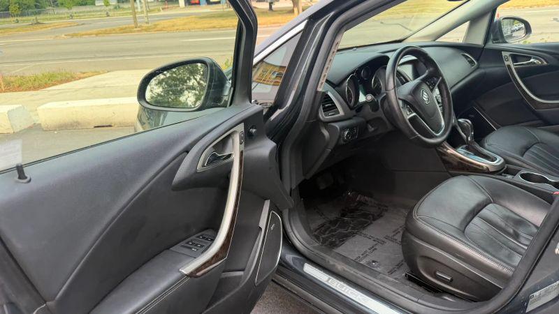 2012 Buick Verano Leather Group