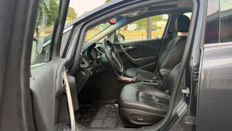 2012 Buick Verano Leather Group