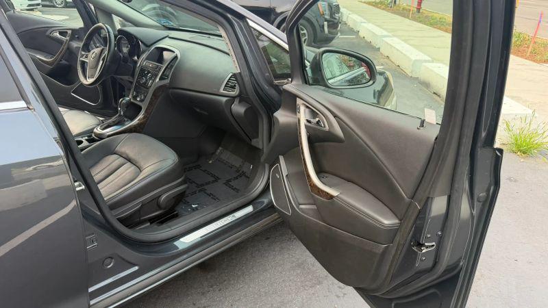 2012 Buick Verano Leather Group