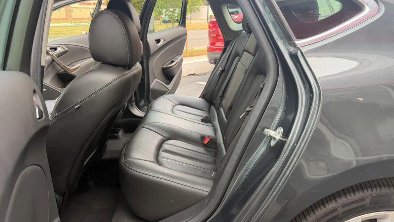 2012 Buick Verano Leather Group