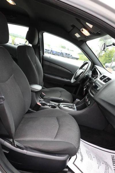 2014 Dodge Avenger SE