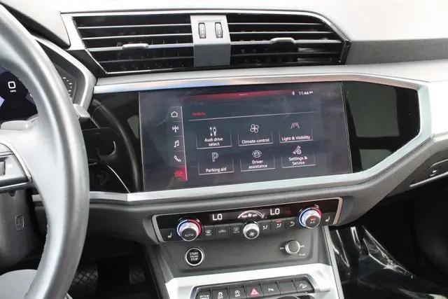 2021 Audi Q3 Premium 45 TFSI S line quattro Tiptronic