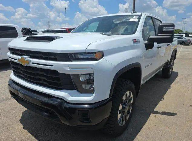 2024 Chevrolet Silverado 2500HD 4WD Crew Cab Standard Bed Custom for sale near Columbus, OH