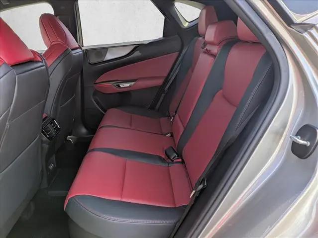 2025 Lexus NX NX 450h+ F SPORT Handling
