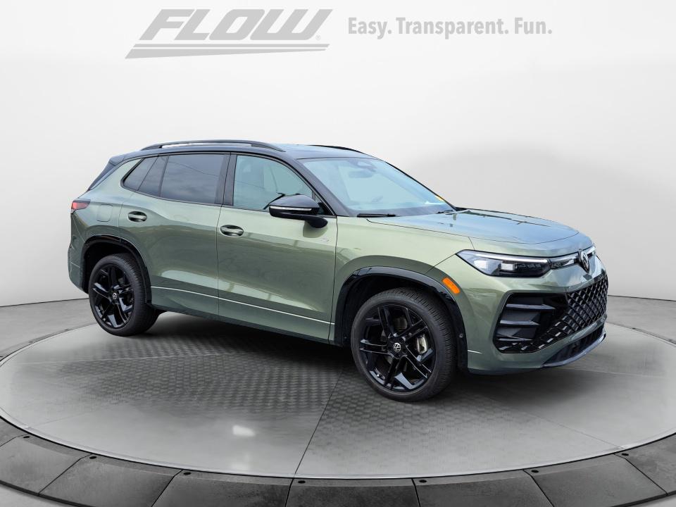 /2025 Volkswagen Tiguan