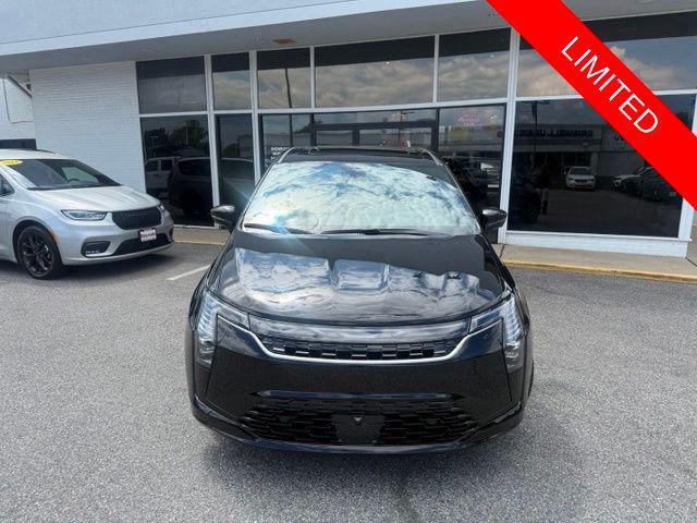 2027 Chrysler Pacifica Limited