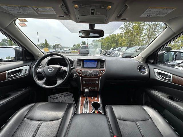 2018 Nissan Pathfinder Platinum 2018 Nissan Pathfinder Platinum