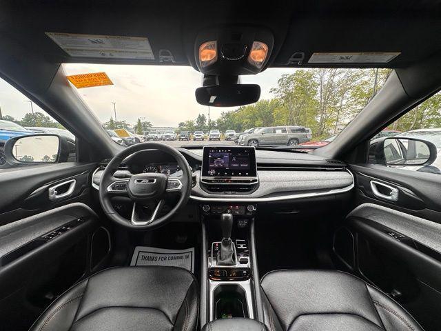 2024 Jeep Compass Latitude Lux FWD 2024 Jeep Compass Latitude Lux FWD
