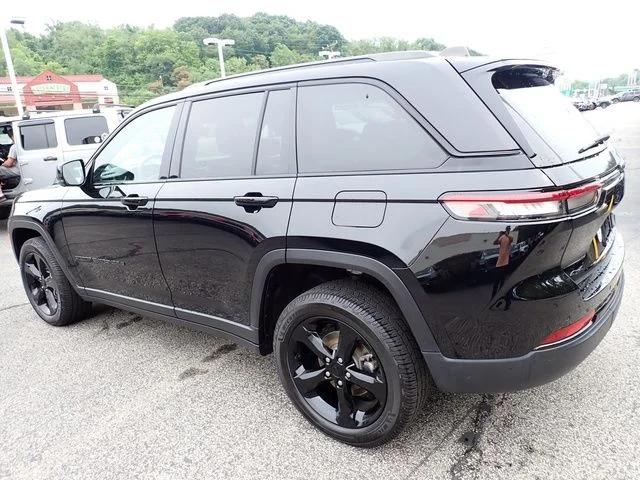 2023 Jeep Grand Cherokee Altitude 4x4