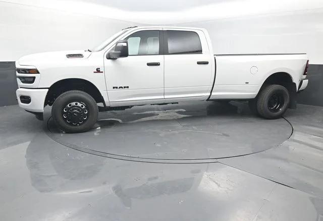 2026 RAM 3500 RAM 3500 BIG HORN CREW CAB 4X4 8 BOX