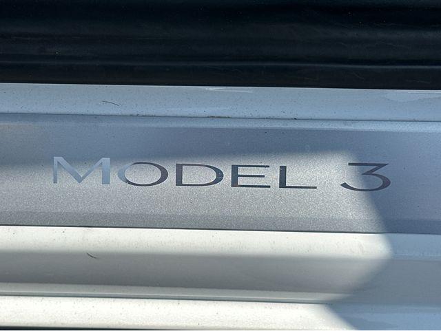 2018 Tesla Model 3 Unknown