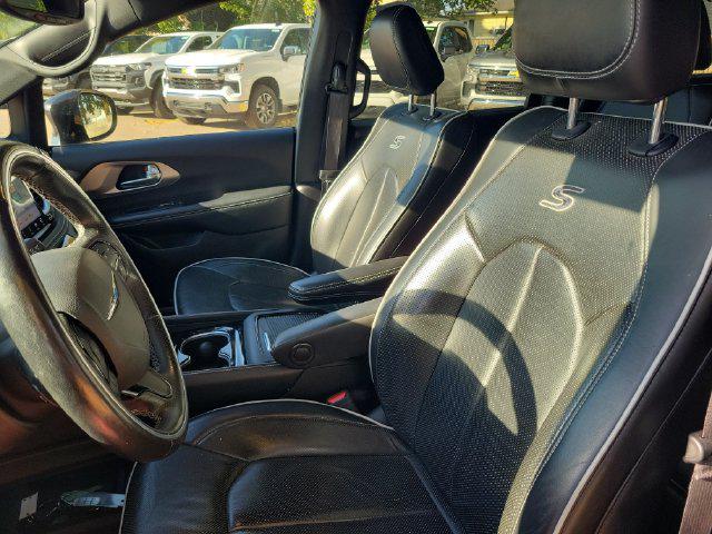 2021 Chrysler Pacifica Hybrid Limited