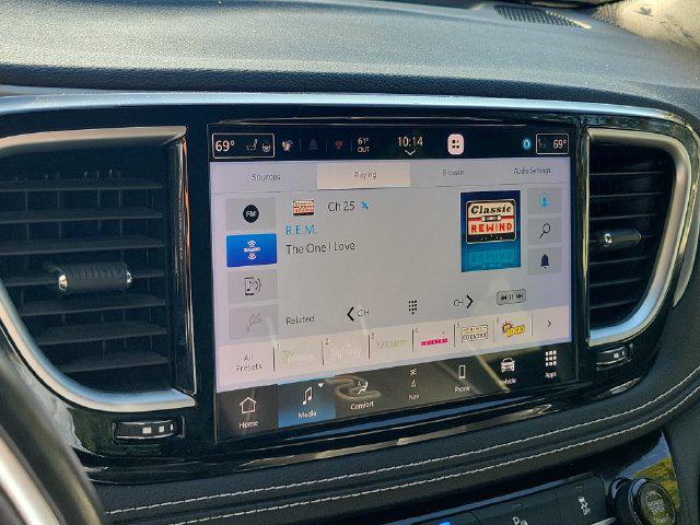 2021 Chrysler Pacifica Hybrid Limited