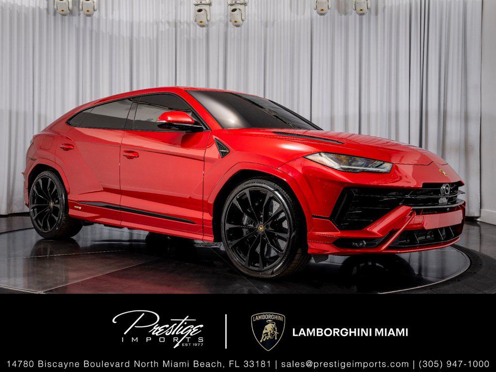 /2024 Lamborghini Urus