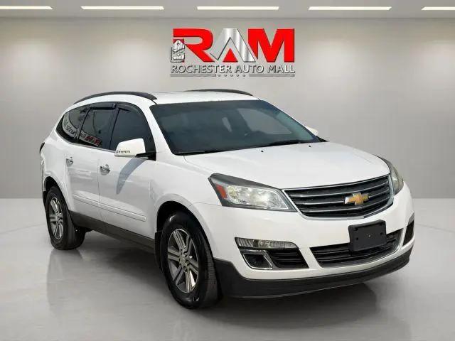 2017 Chevrolet Traverse LT for sale in rochester, MN
