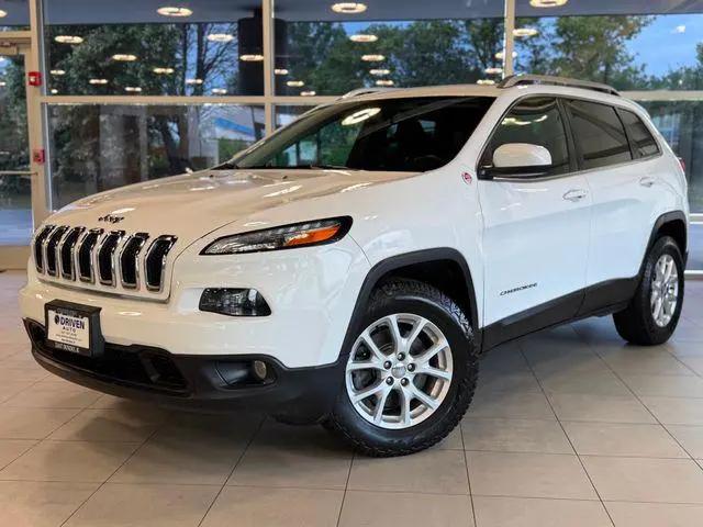 2015 Jeep Cherokee Latitude for sale in East Dundee, IL